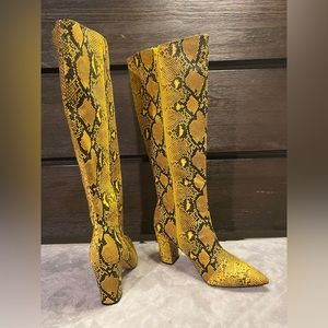 Catherine Malandrino Women's Boots Size 8.5